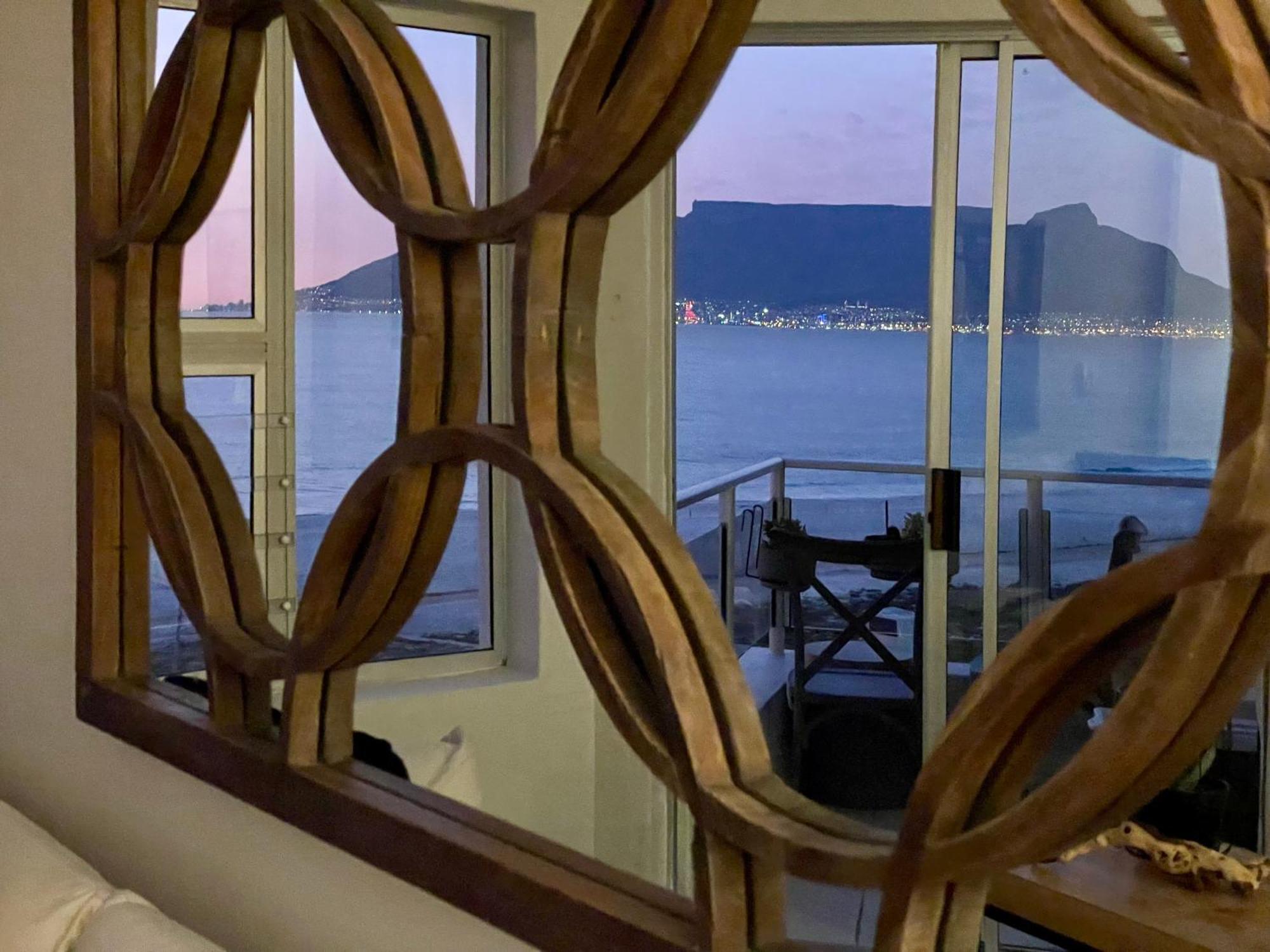 Abode Africa Apartamento Bloubergstrand Exterior foto